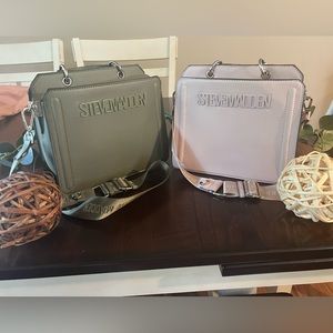 Steve Madden purse in army green and light pink